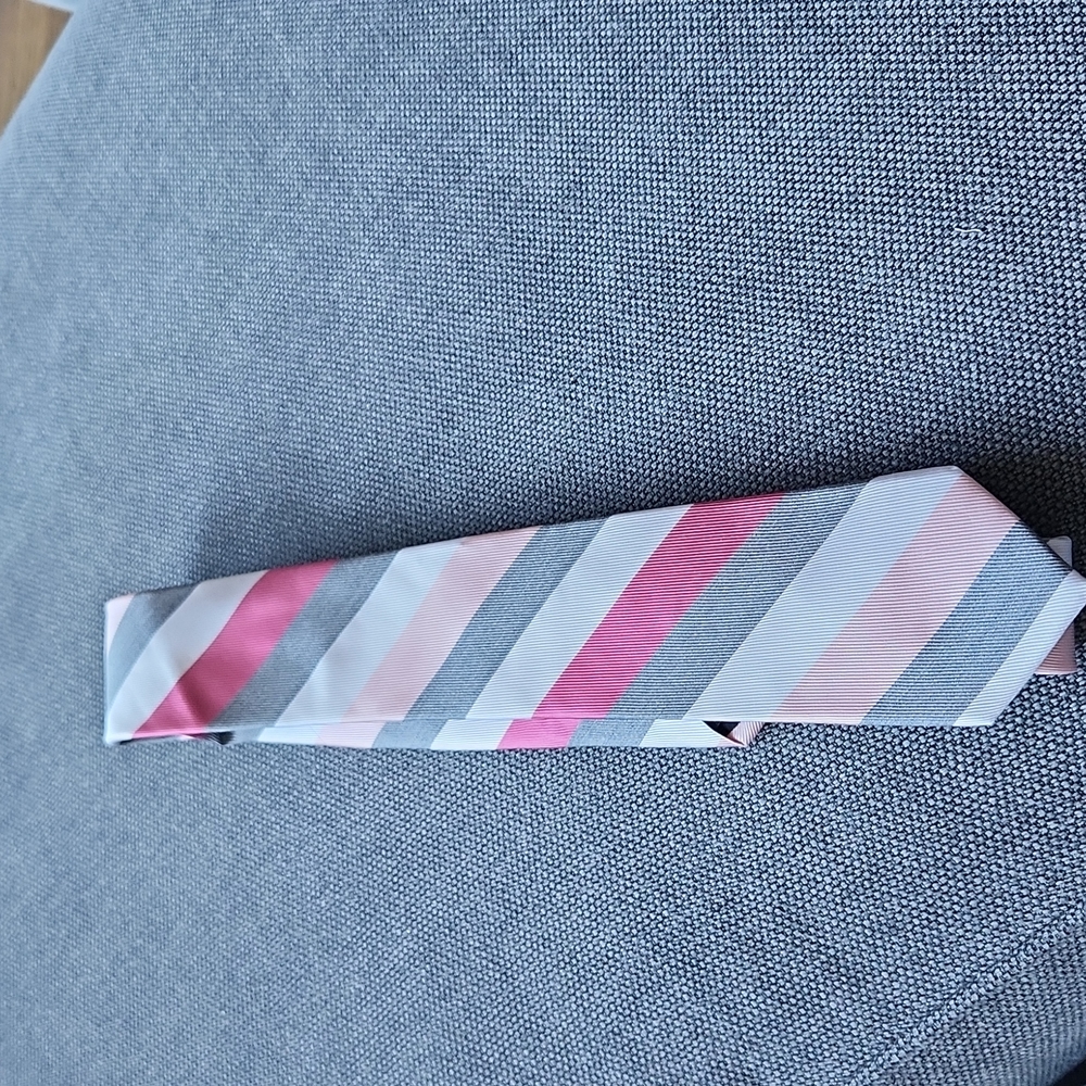 Express Men's Tie